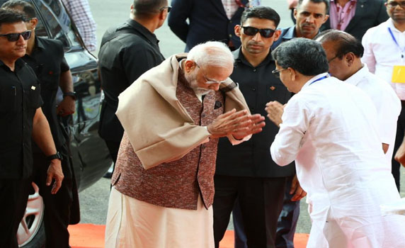 Tripura CM Dr. Manik Saha welcomes PM Narendra Modi at Tripurasundari temple, Udaipur. 